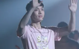 下载视频: 【蜜兴YOU饭拍】张艺兴日本高人气认证 160814 Smtown In Tokyo Lay/张艺兴focus