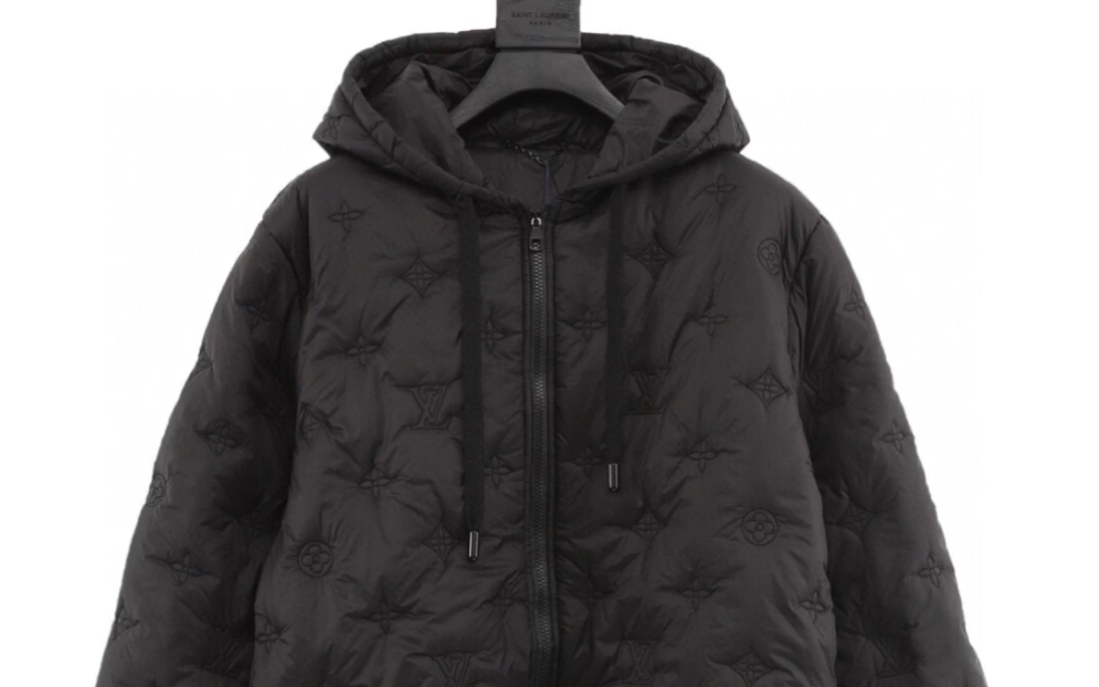 说一下高仿louis vuitton路易威登浮雕棉衣外套