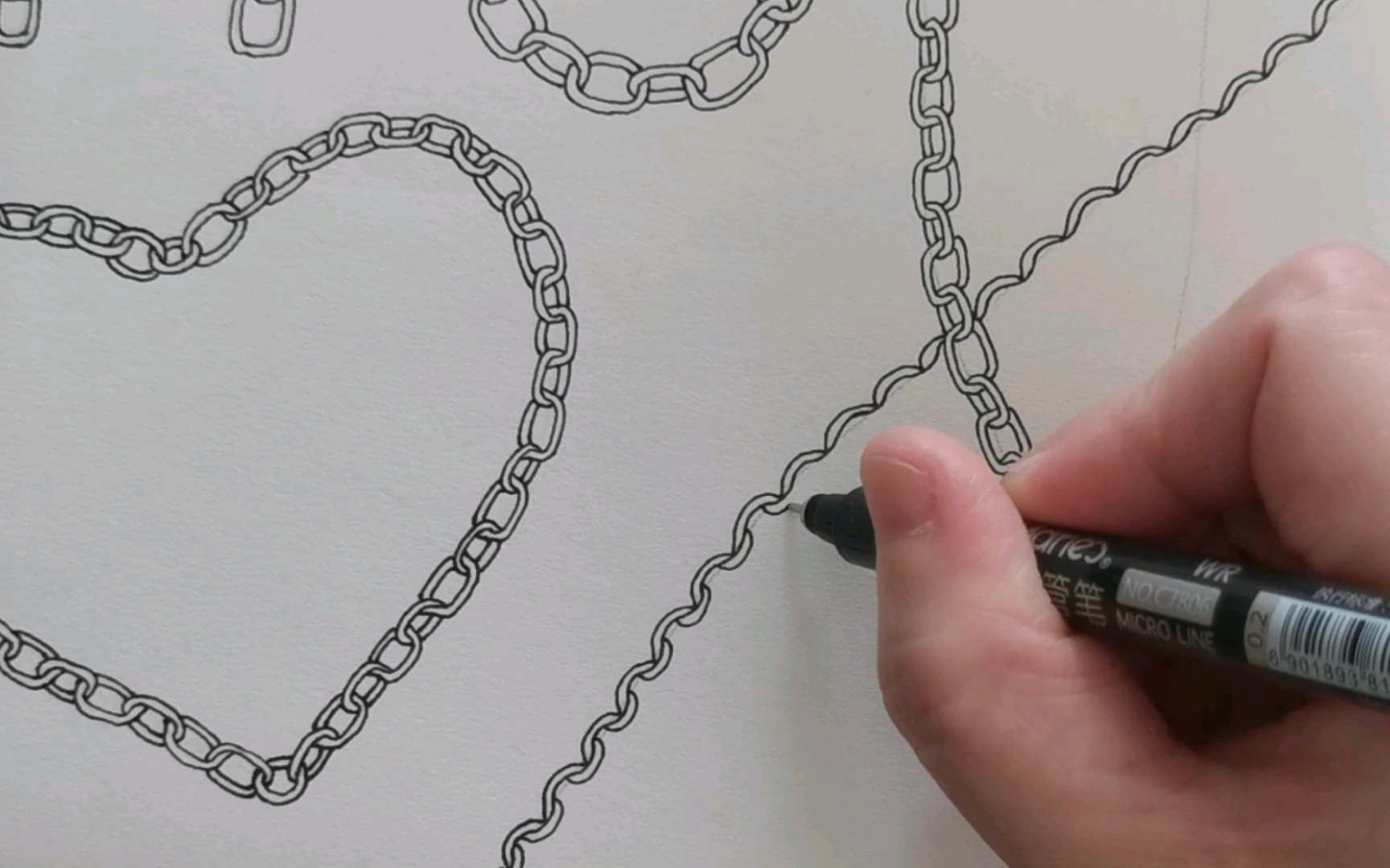 钢笔画控笔——缠绕锁链
