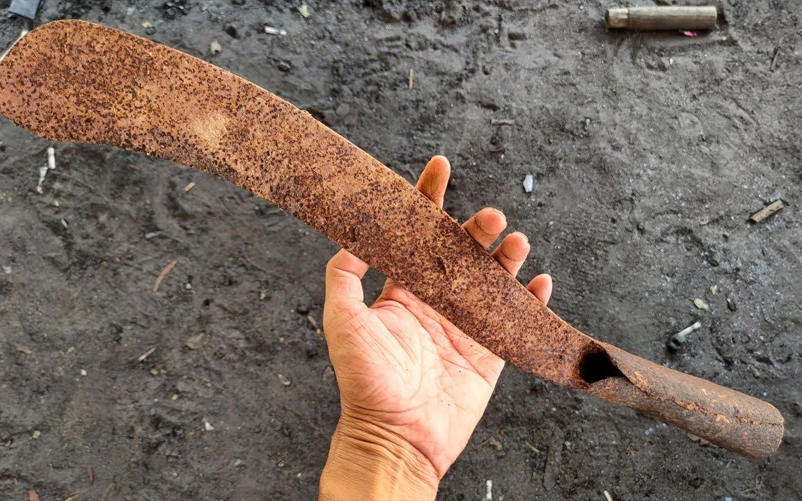 用生锈的刀制作一把新的强力砍刀古董生锈刀修复