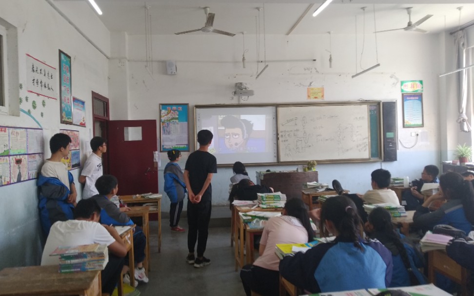 我全班成你粉丝了@鹤吱菌