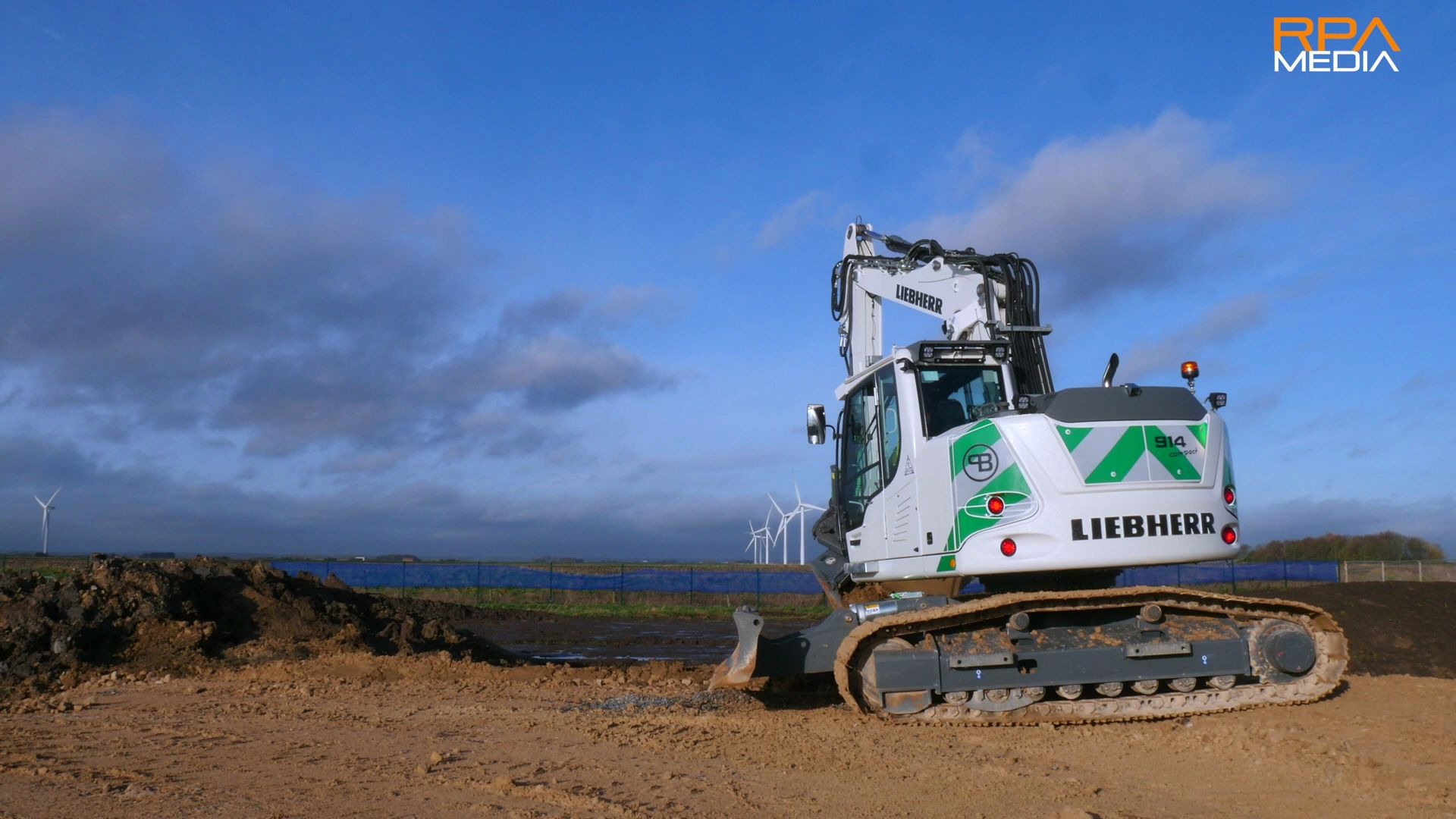 利勃海尔r914紧凑型挖掘机_哔哩哔哩_bilibili