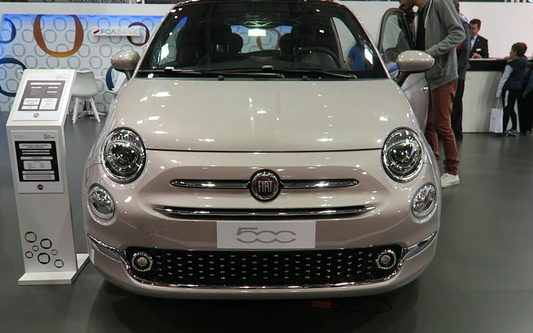 2021款 菲亚特fiat 500车展实拍