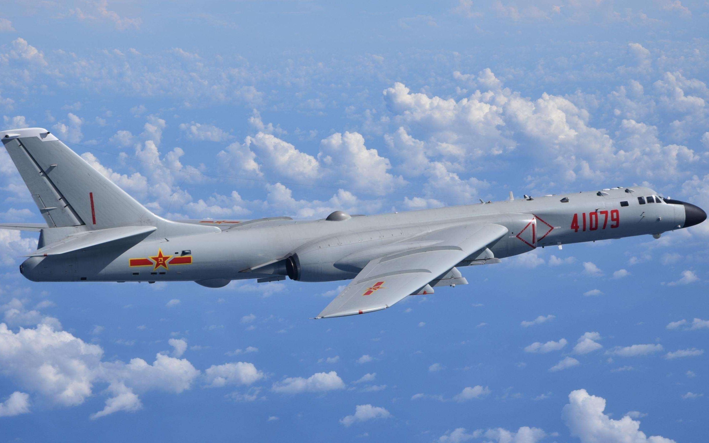 轰6家族魔改机来袭飞行距离增至10000公里但机身下方才是惊喜