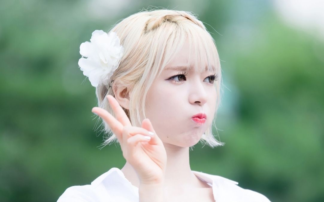 活动作品朴草娥时隔三年复出爷青回