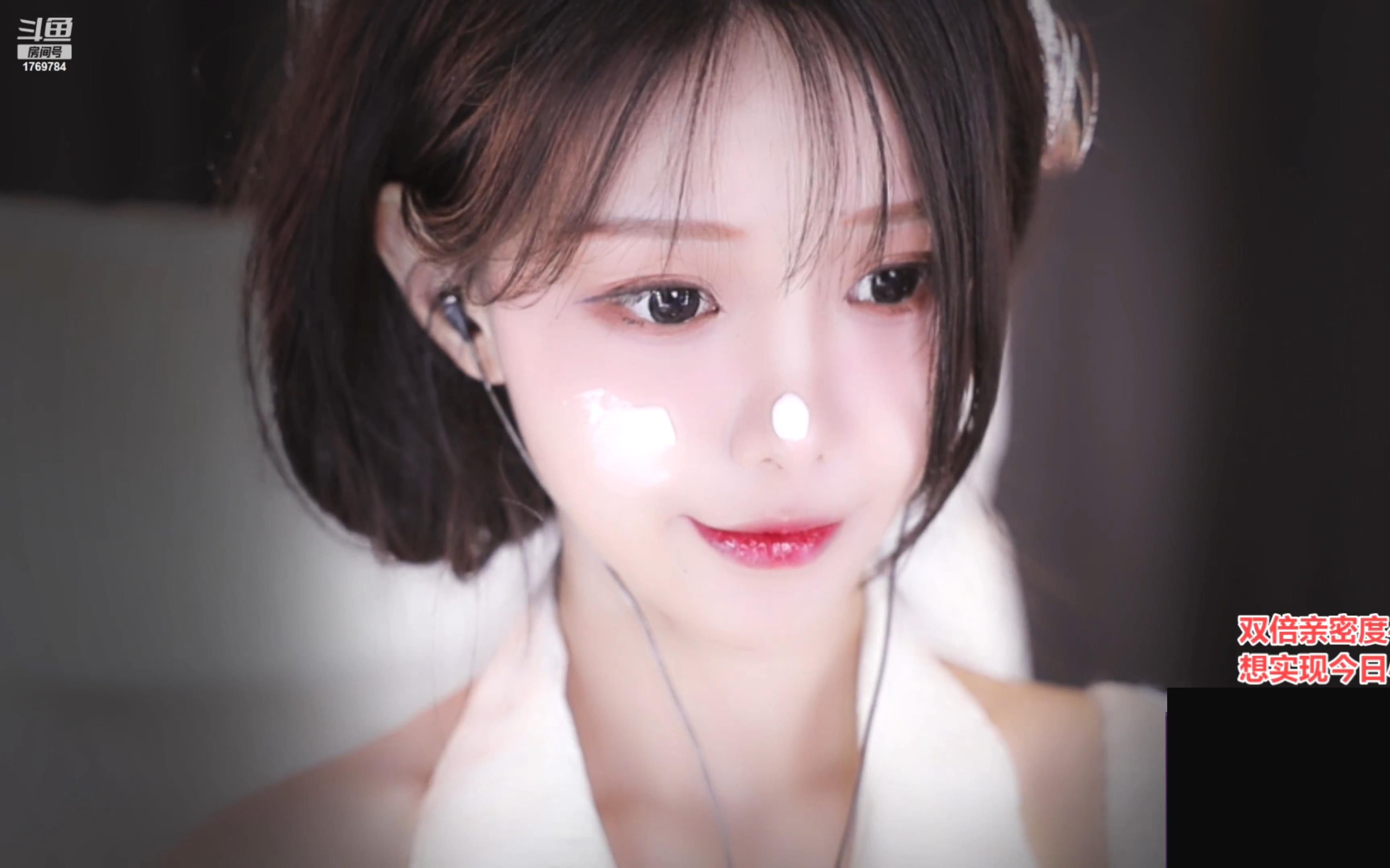 尤优baby助眠今日份的风铃杯洗头