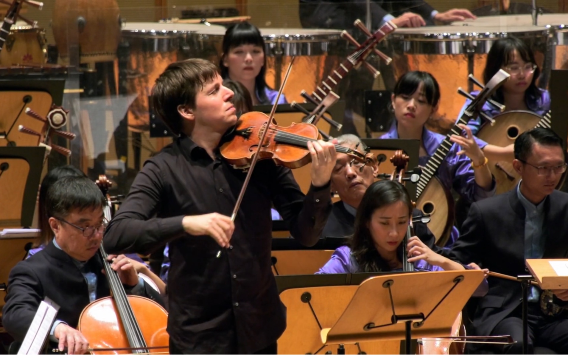 [图]Joshua Bell & 梁祝小提琴协奏曲(片段)-何占豪 陈刚｜Butterfly Lovers Violin Concerto：Allegro/VII.