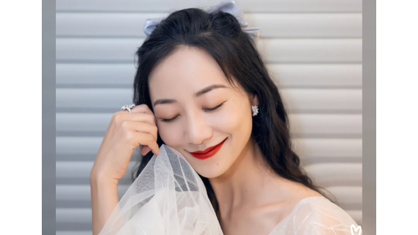 韩雪笑起来好美啊