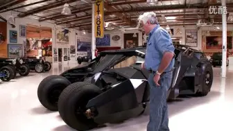 下载视频: 蝙蝠车试驾！- Jay Leno's Garage