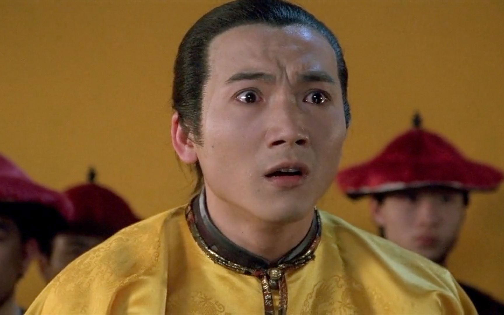 自称不会武功,但又夸口天生神力的反派网红-常威