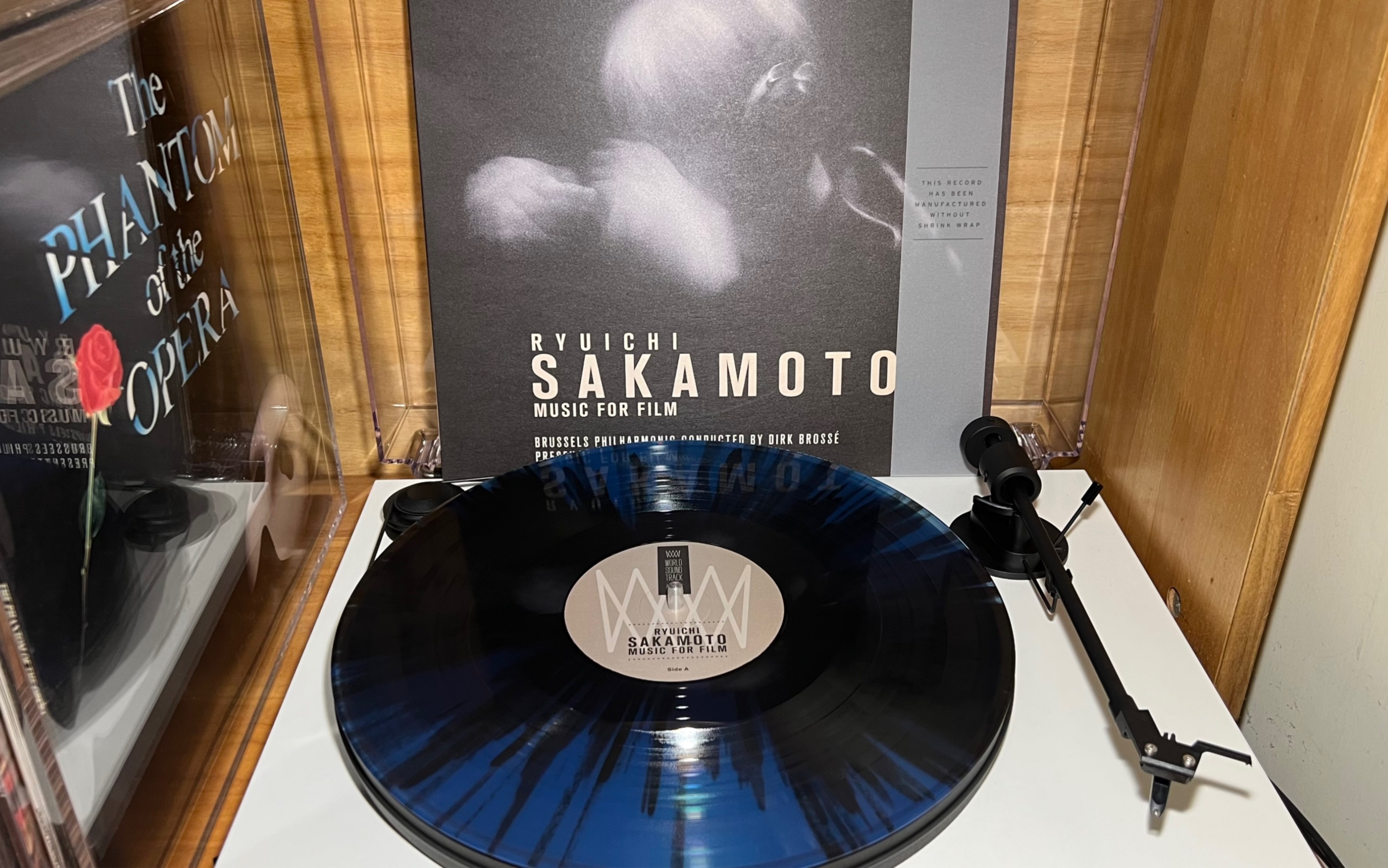 【黑胶分享】坂本龙一蓝色喷溅胶 圣诞快乐,劳伦斯先生 以及 末代皇帝