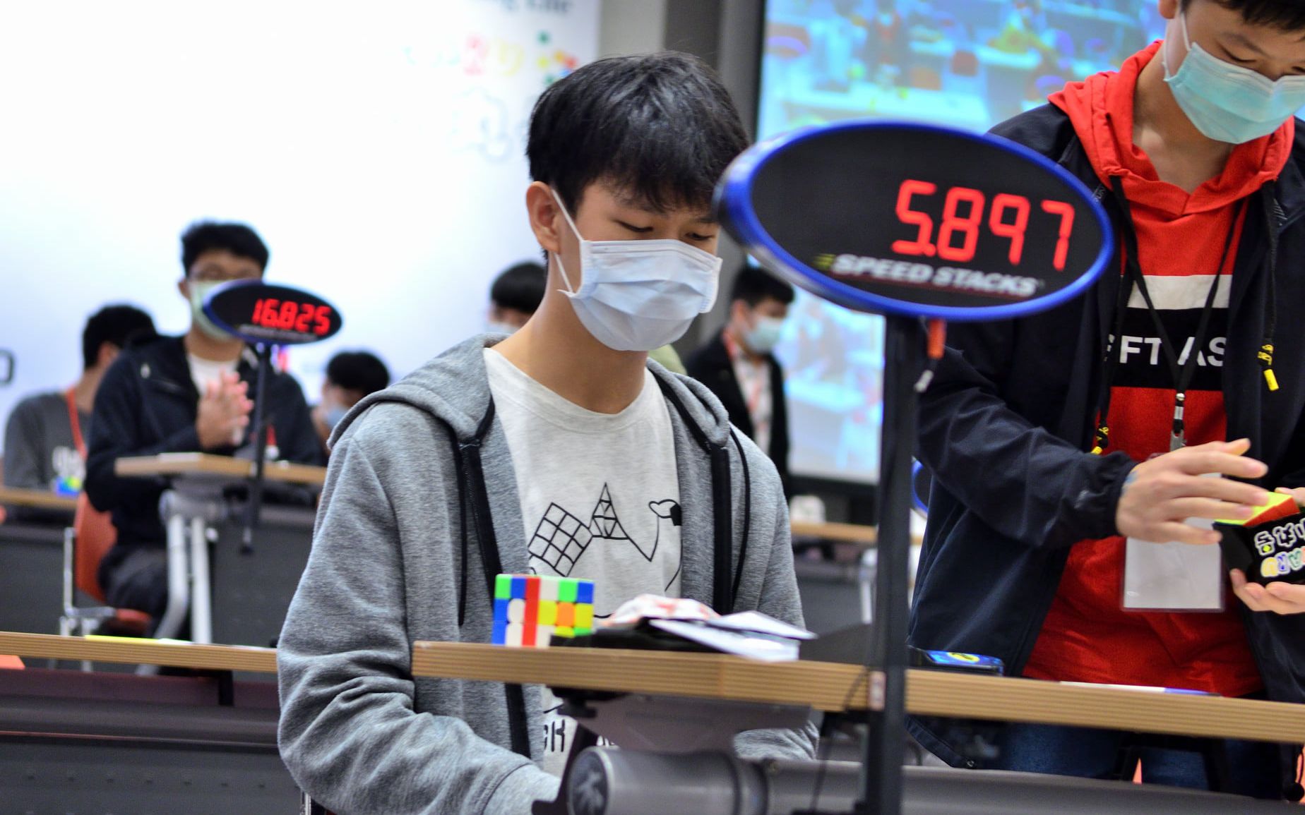 "小恶魔"王楷文三阶比赛平均6.