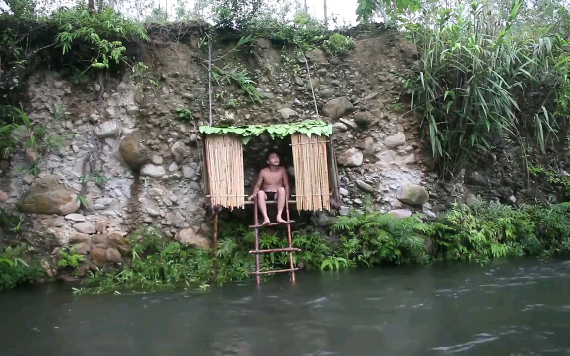 [图]野外生存-在河边建造房屋