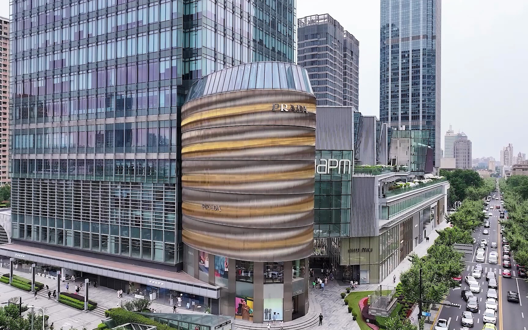 环贸iapm商场10周年庆典正式启幕 打造逐浪造趣夏日潮玩季