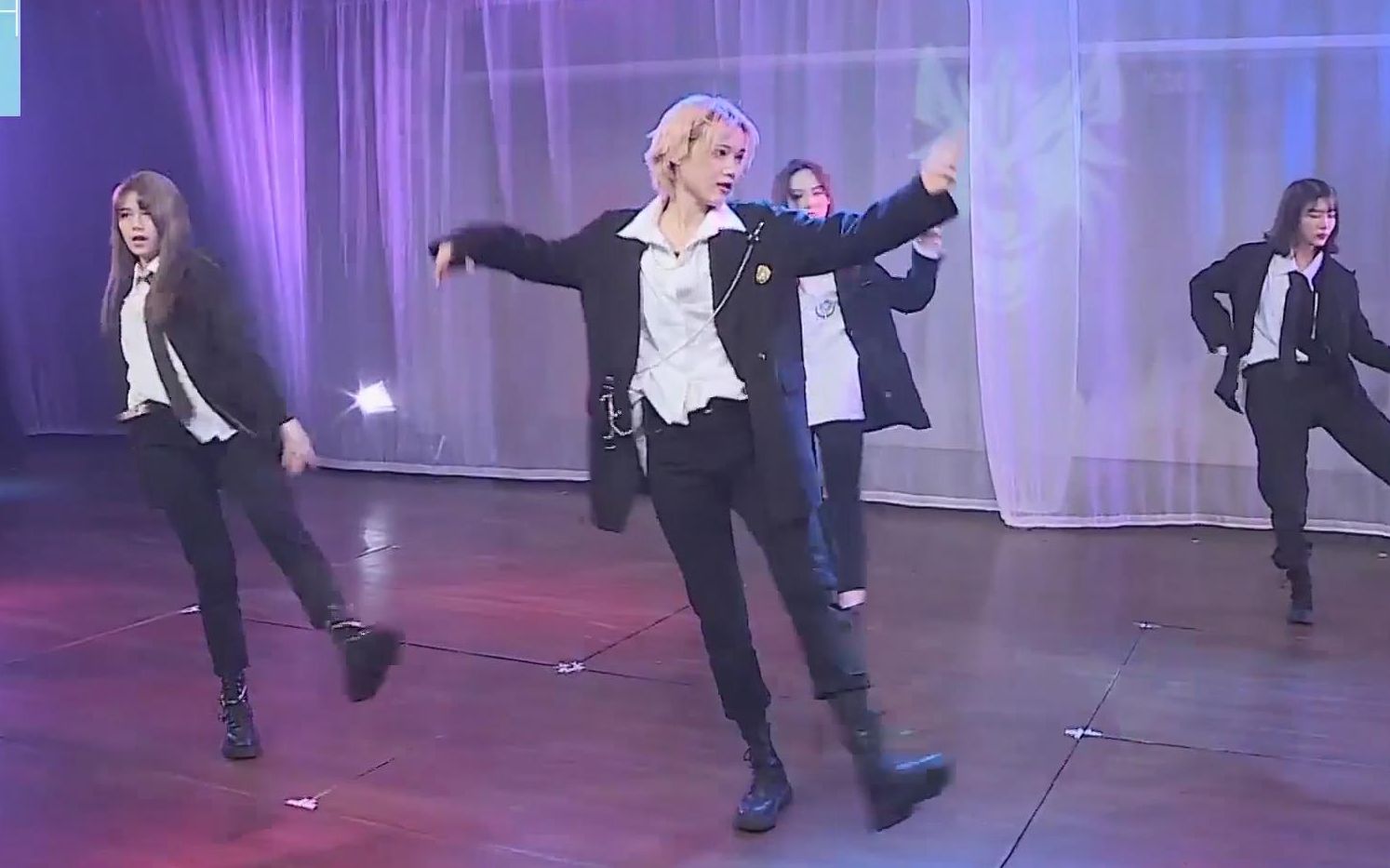 闫明筠舞蹈菌菇lovekiller天黑请闭眼s队七周年特别公演20201114