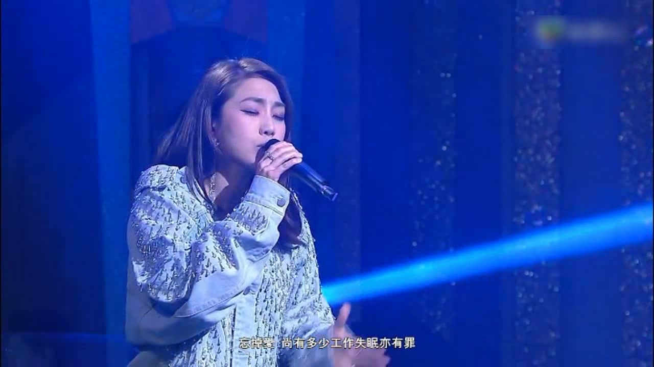 秦沛女儿姜丽文,演唱《假如让我说下去》,原唱杨千嬅哔哩哔哩bilibili