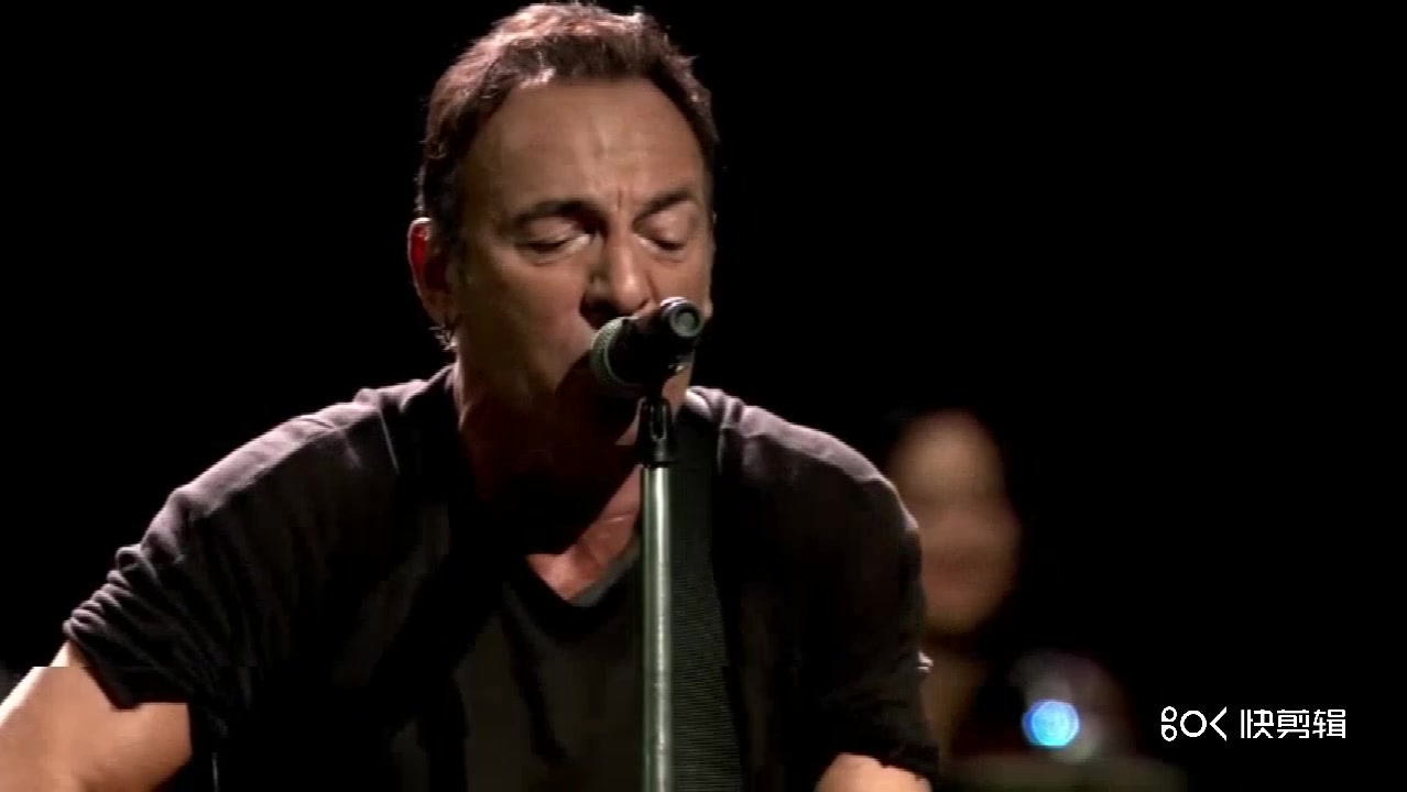 [图]布鲁斯斯普林斯汀乐队精彩现场翻唱比吉斯迪斯科神曲 Bruce Springsteen - Stayin Alive