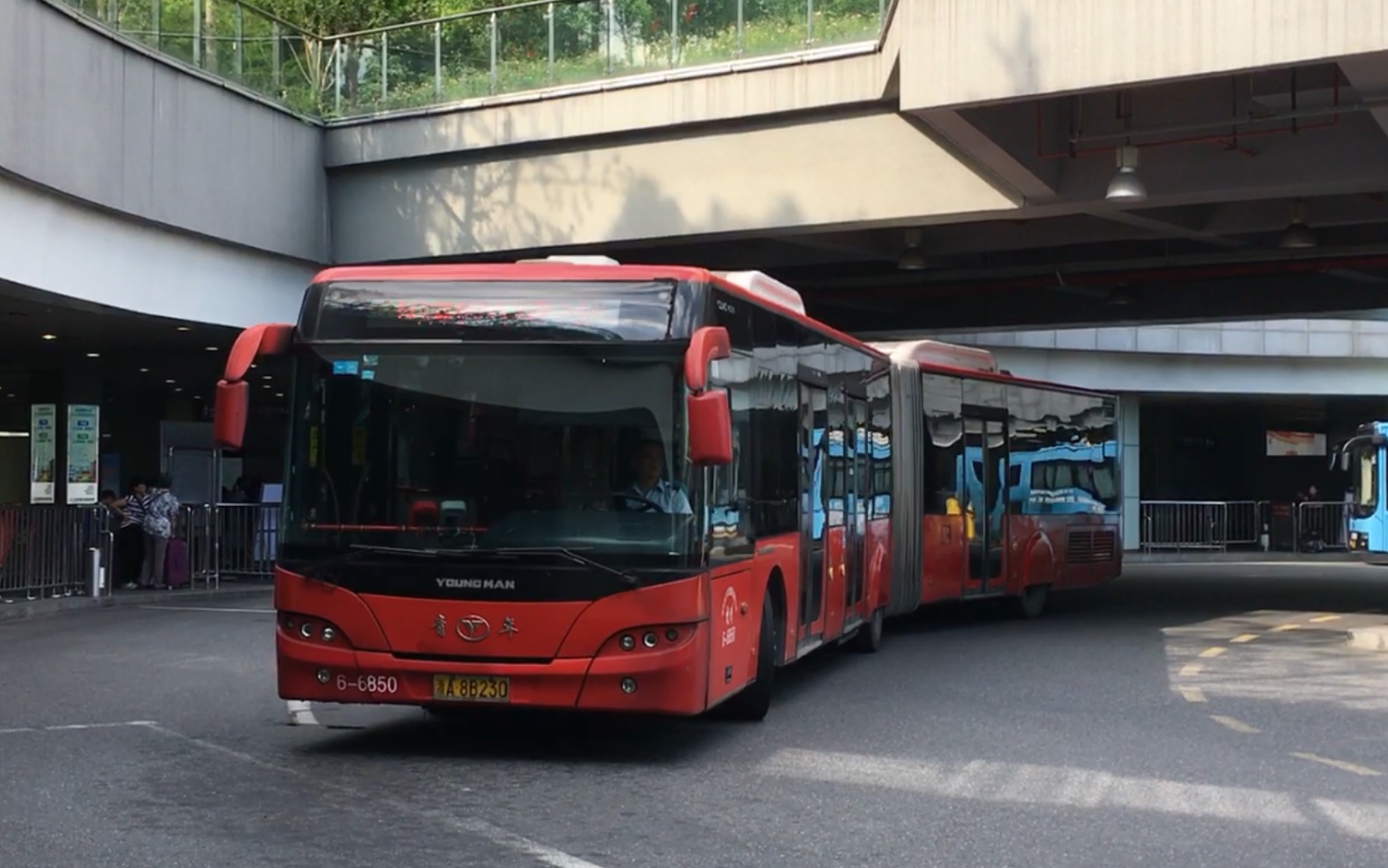 杭州公交jnp6180gmb4路66850