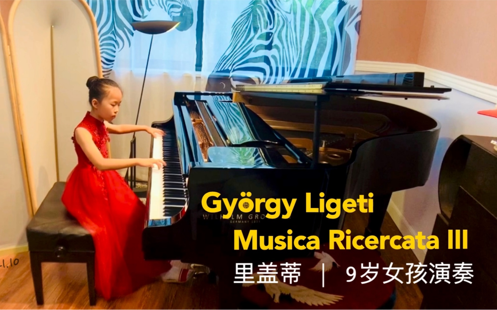 [图]9岁女孩演奏里盖蒂 Ligeti: Musica Ricercato No.3