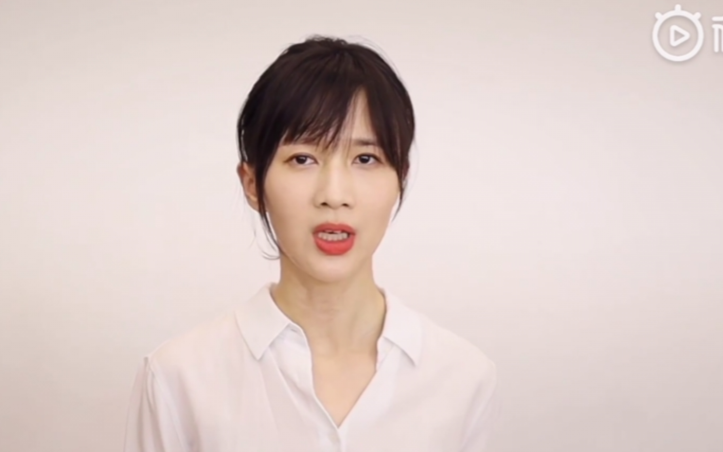 【papi酱】百年传承,今日到我;激荡未来,壮志在我;青春万岁,强国有我.