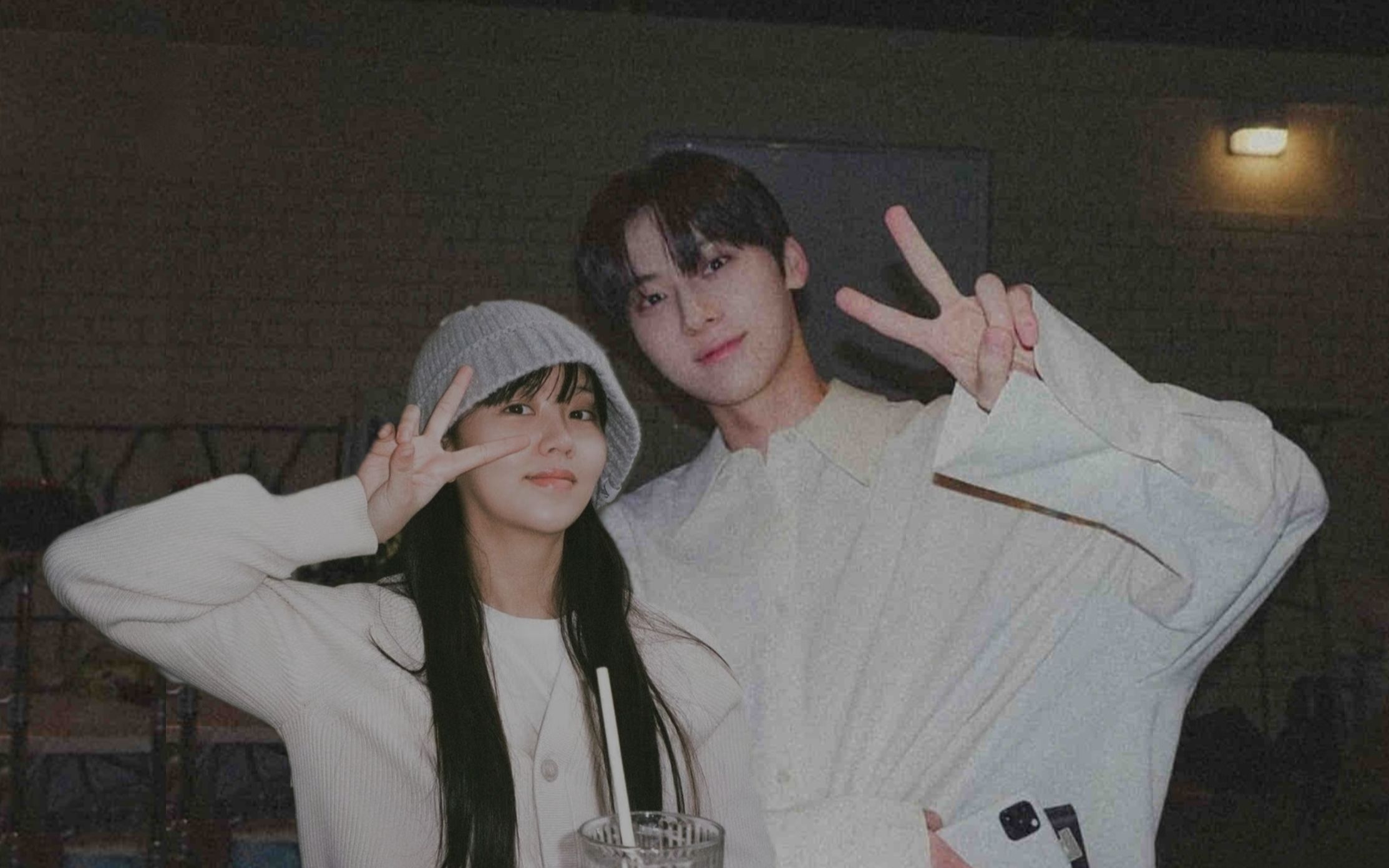 大型双标现场,以后可以约着一起遛狗狗呀--金所泫&黄旼炫