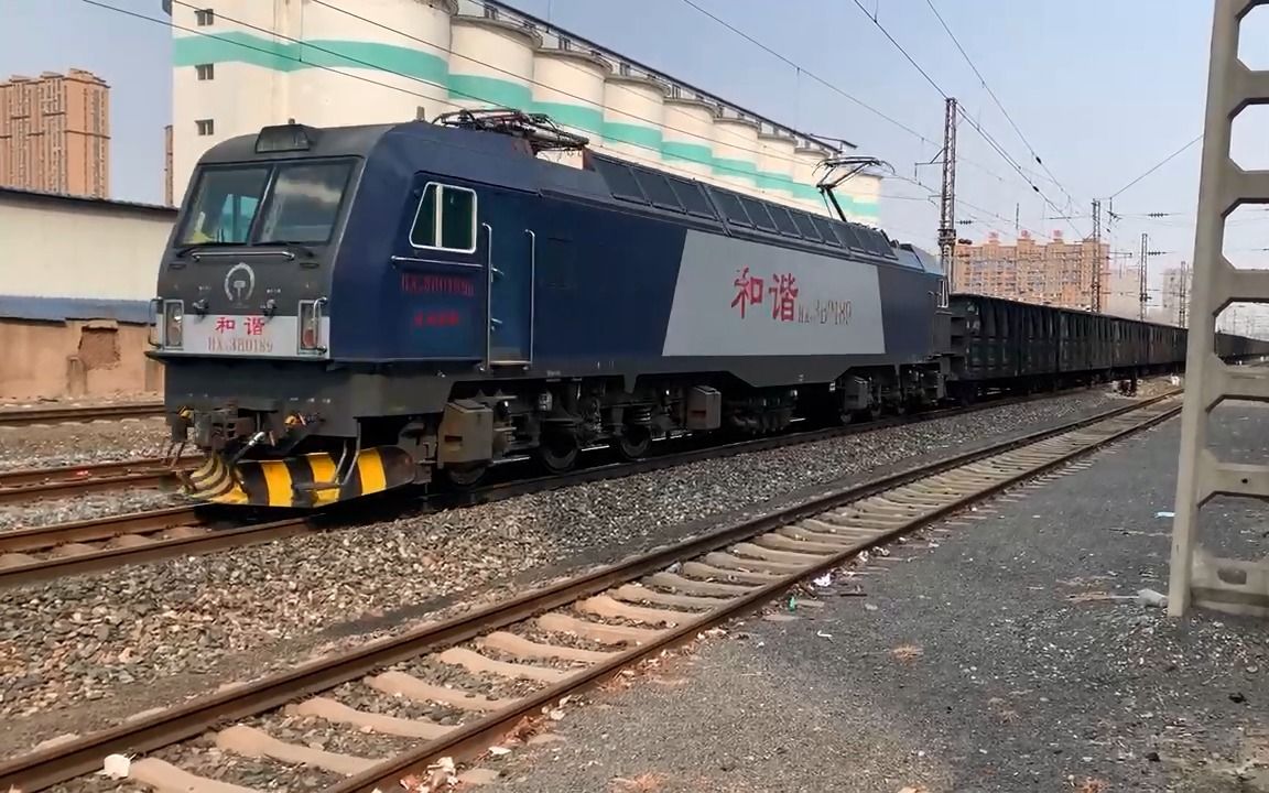 【看,火车!】蹲一个和谐电hxd3b-0189