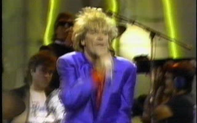 [图]Rod Stewart - Infatuation Live MTV Video Music Awards 1984