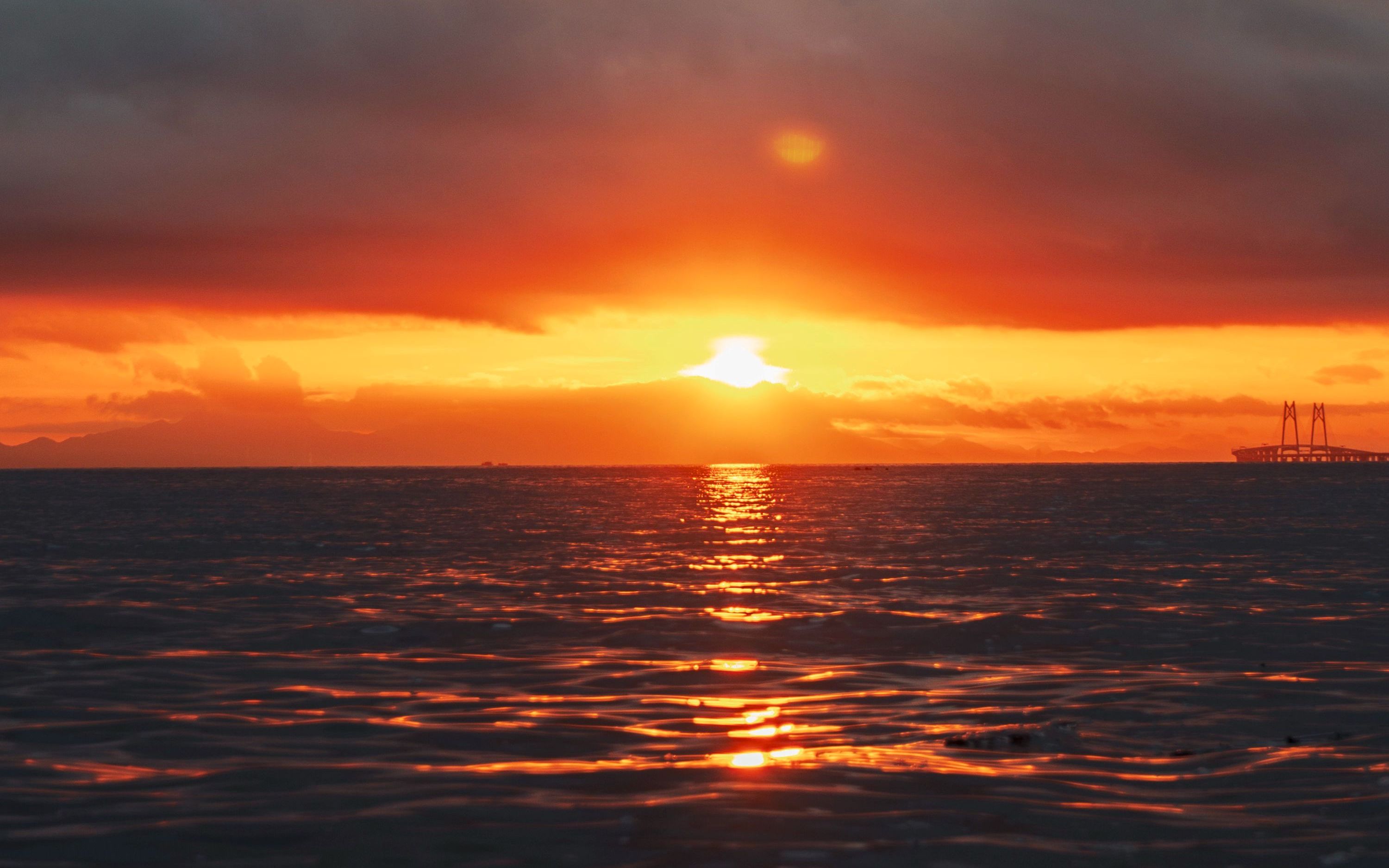 海边日出海浪声伶仃洋