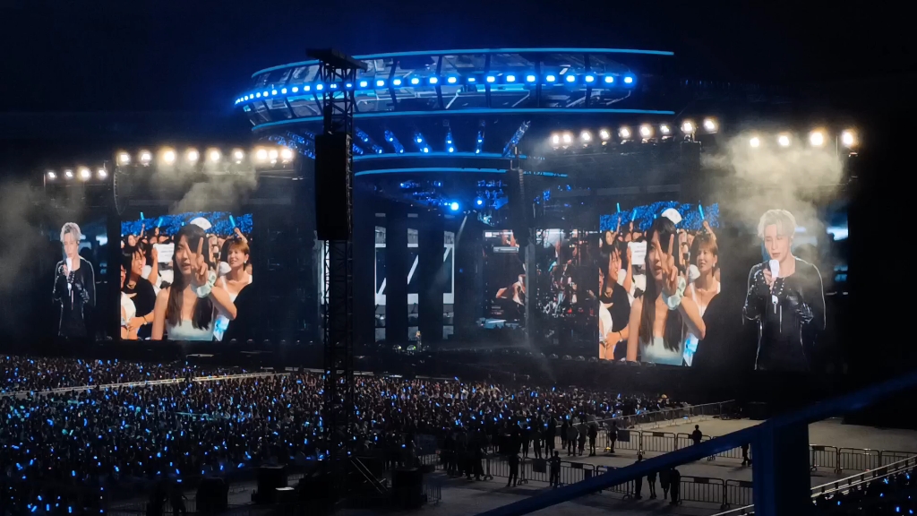 薛之谦天外来物巡回演唱会成都站第一天(一)