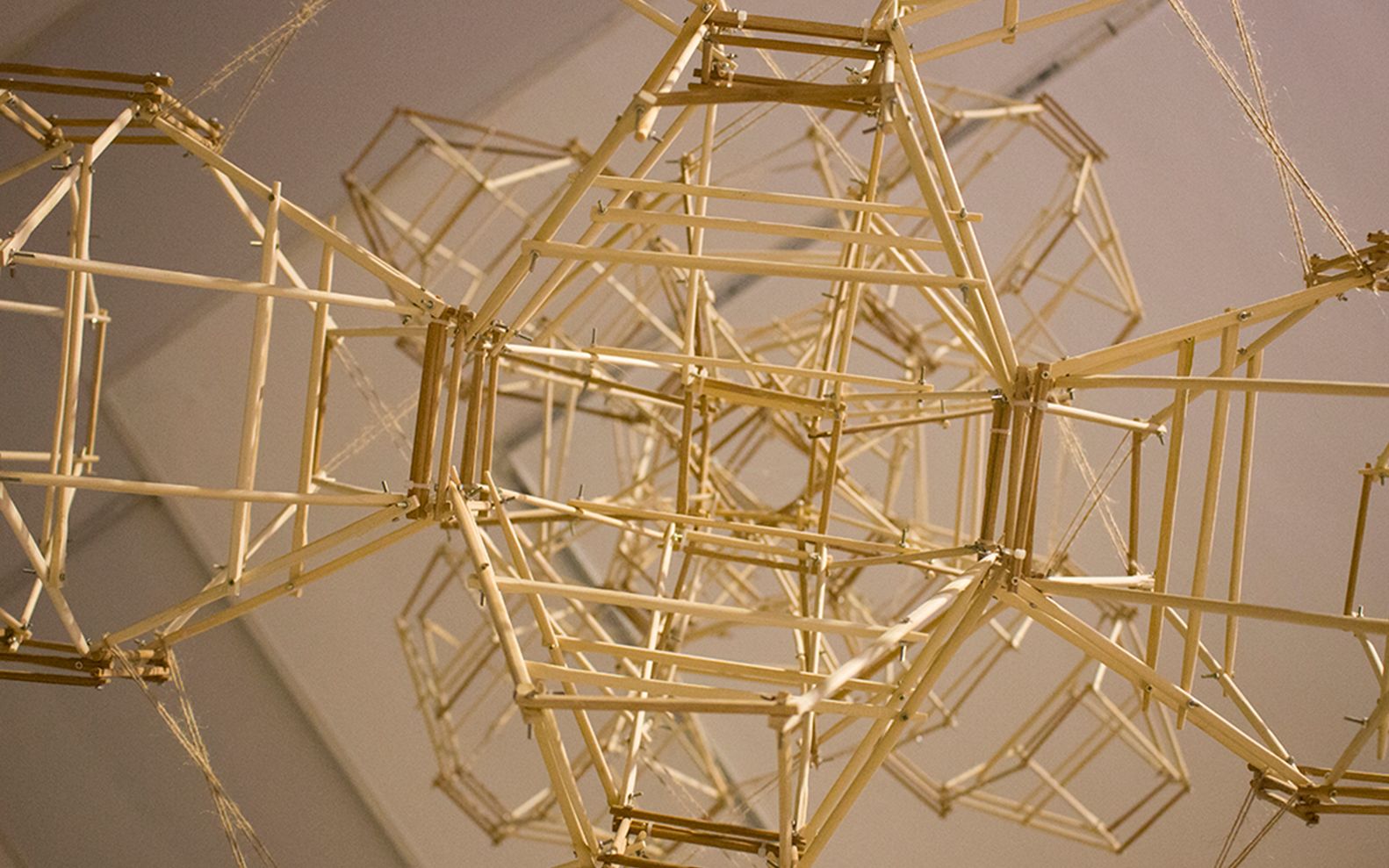 活动作品手工装置艺术创作平行宇宙的另一种诠释方式