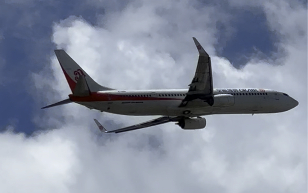 奥凯航空b737-900er厦门高崎机场起飞(原声)