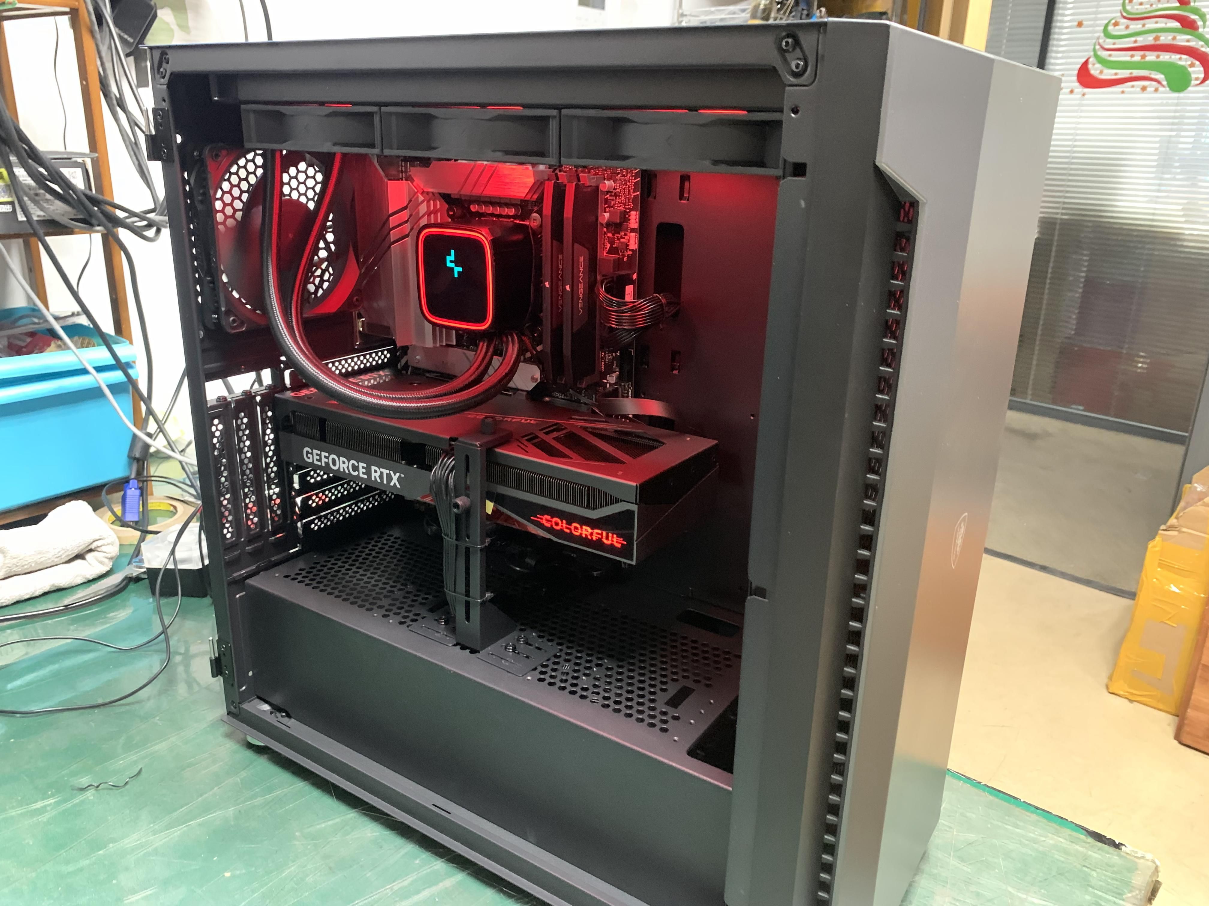 主机i9-14900k rtx4070 32g 2tb m.2游戏主机