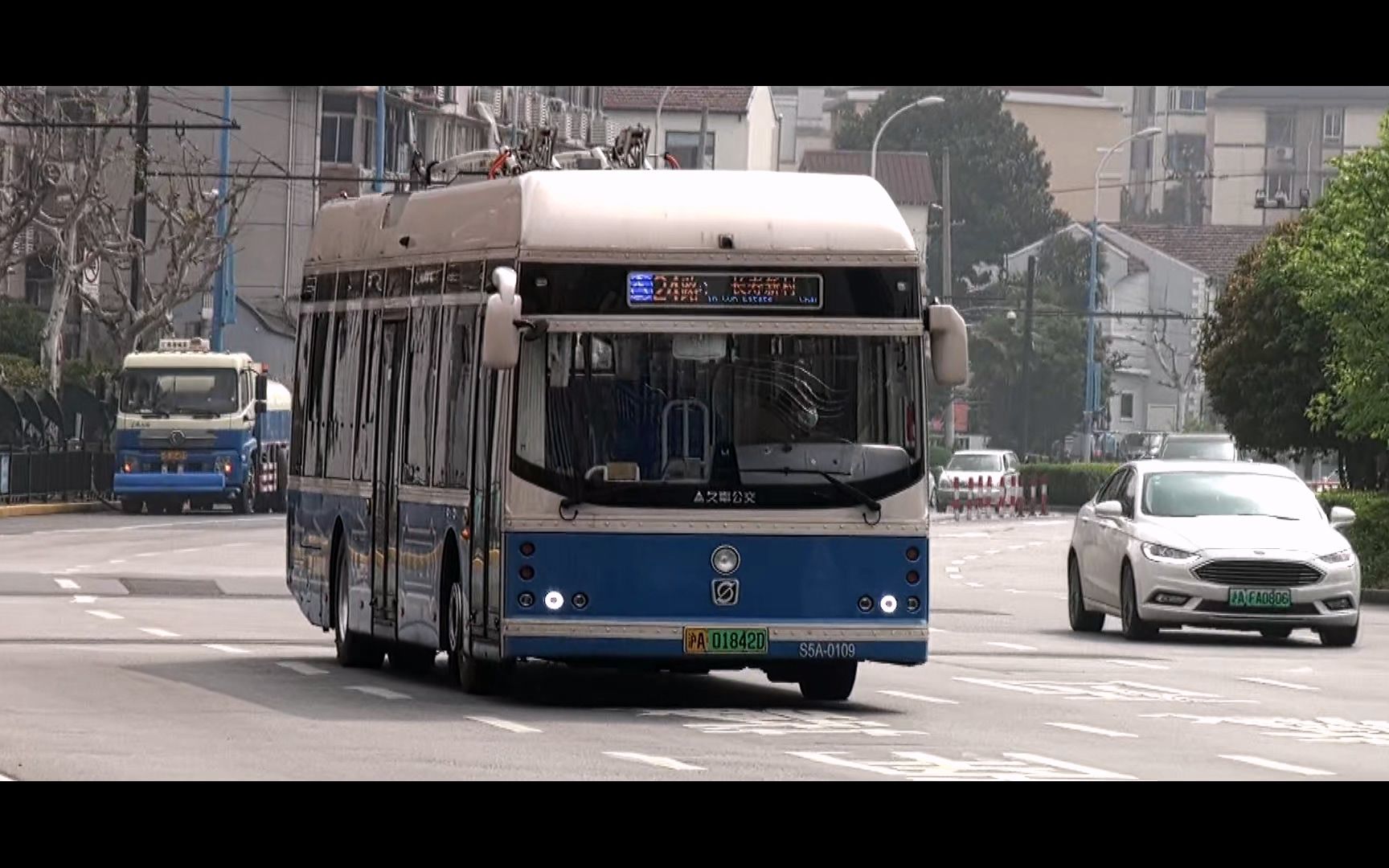 上海公交 巴士一公司 24路 s5a-0109