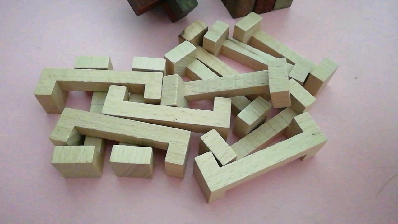 这种12根的孔明锁怎么拼?有人有教程吗?_哔哩哔哩_bilibili