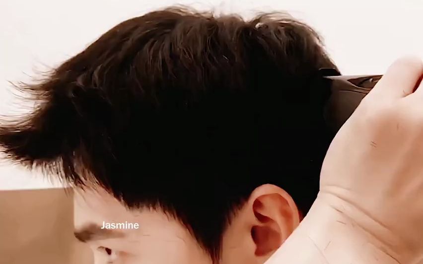 "我要回来把你揍扁",寸头真的a爆了!#林俊杰新歌无拘 #林俊杰新歌