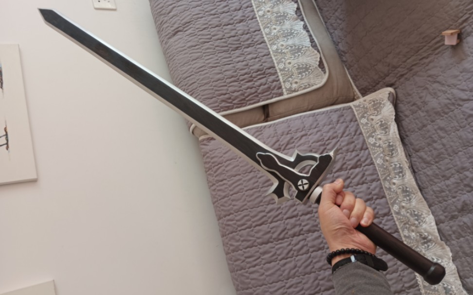 刀剑神域黑剑阐释者逐暗者桐人紫光檀木剑.我若少年执此剑,乡间十里无