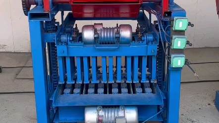 水泥砌块空心砖机制作多孔空心砖#水泥砖机#空心砖机#砖机生产厂家