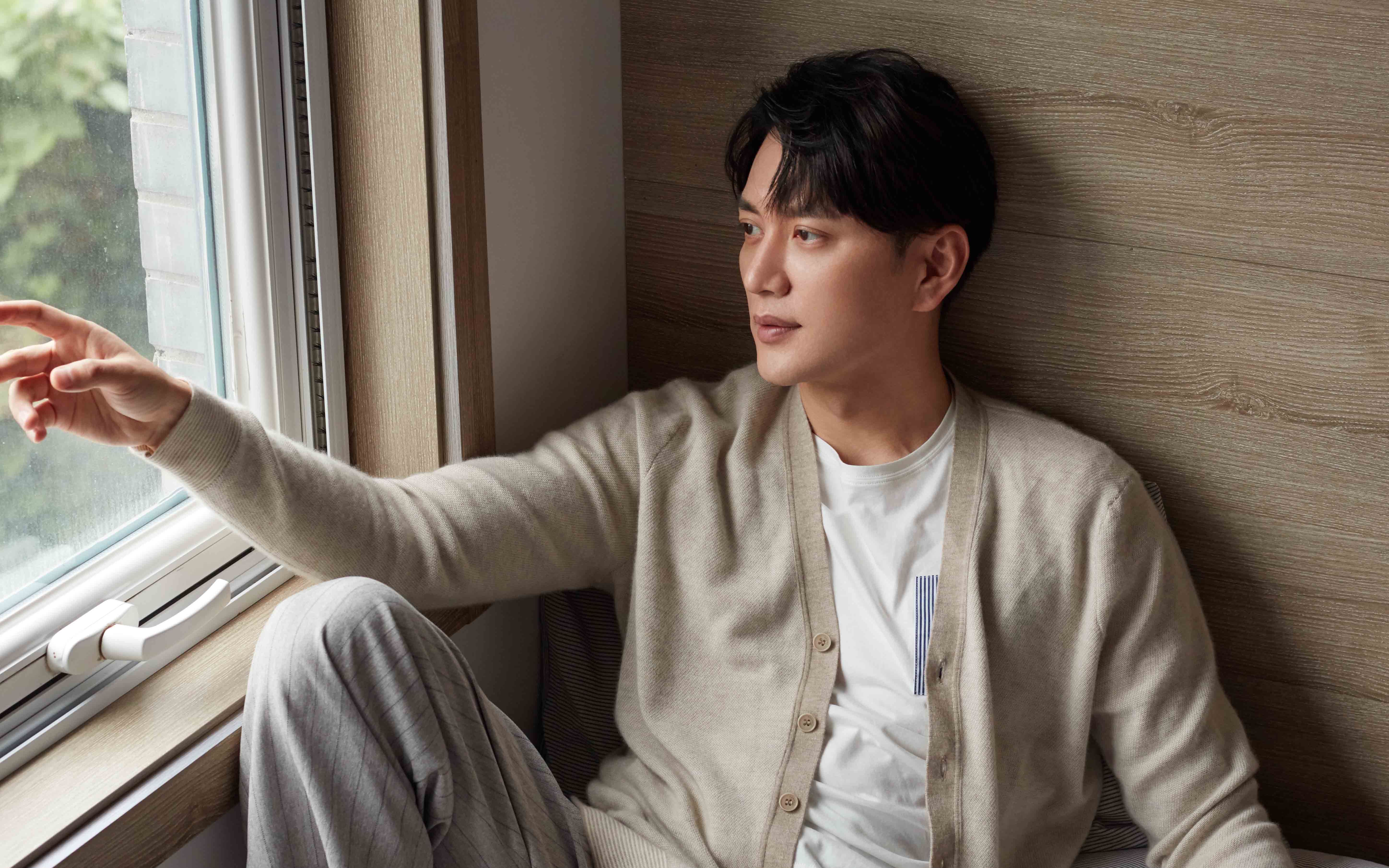 王仁君最新大片 如翩翩少年干净纯粹_哔哩哔哩_bilibili