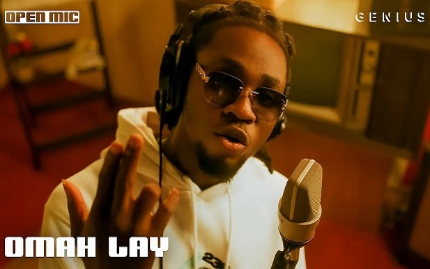 【genius录音室现场】omah lay做客genius,现场演唱新歌《godly》