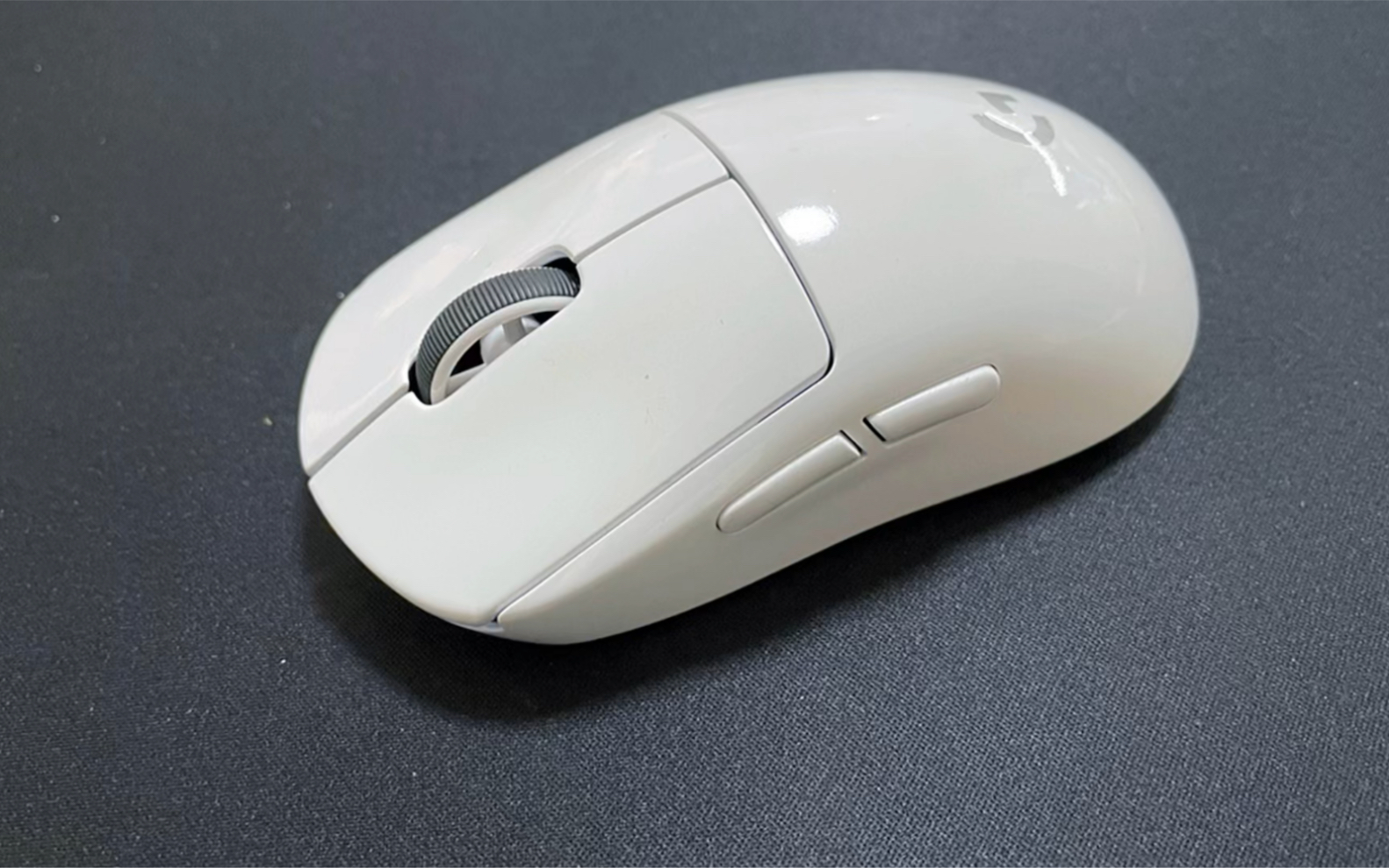 【小雨数码科技】gpw2代改色烤漆白,俗称镜面白,完工展示