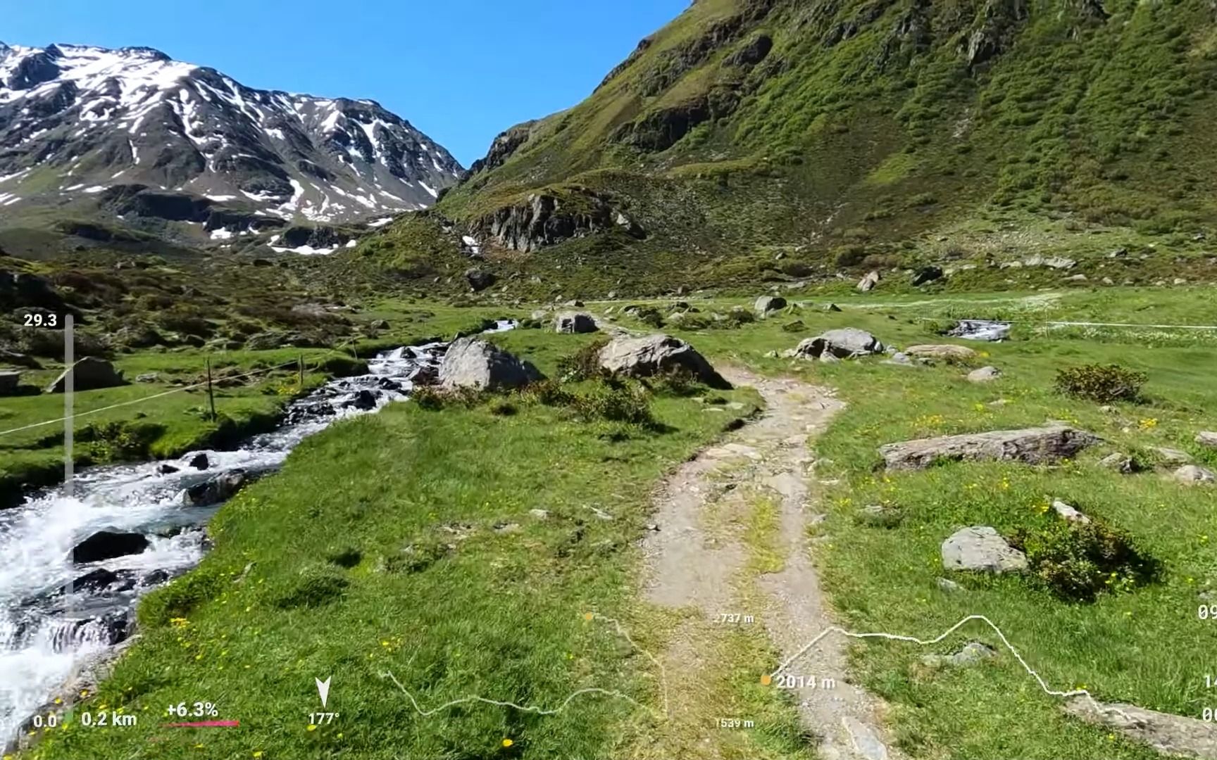 [图]瑞士达沃斯 阿尔卑斯山区慢跑实景 跑步机有氧运动伴侣