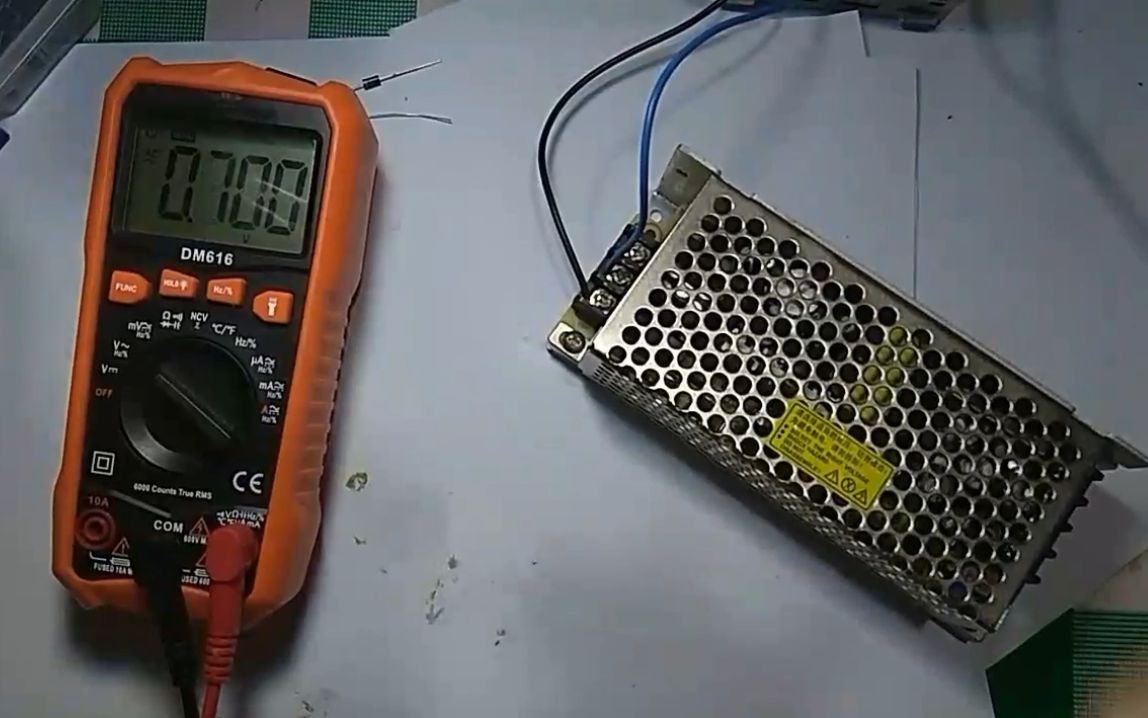 2种方法快速分辨直流电源的正负极,万用表是首选