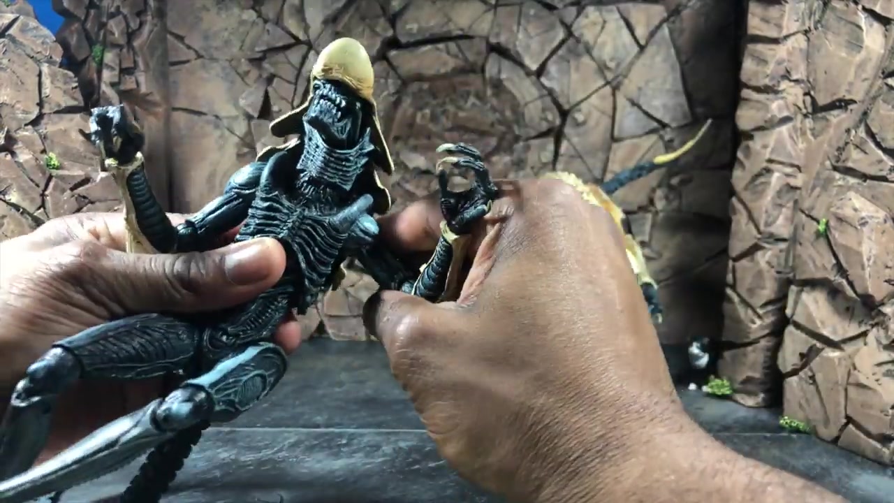 【評測搬運工】neca 異形大戰鐵血戰士 遊戲版 avp alien vs predator