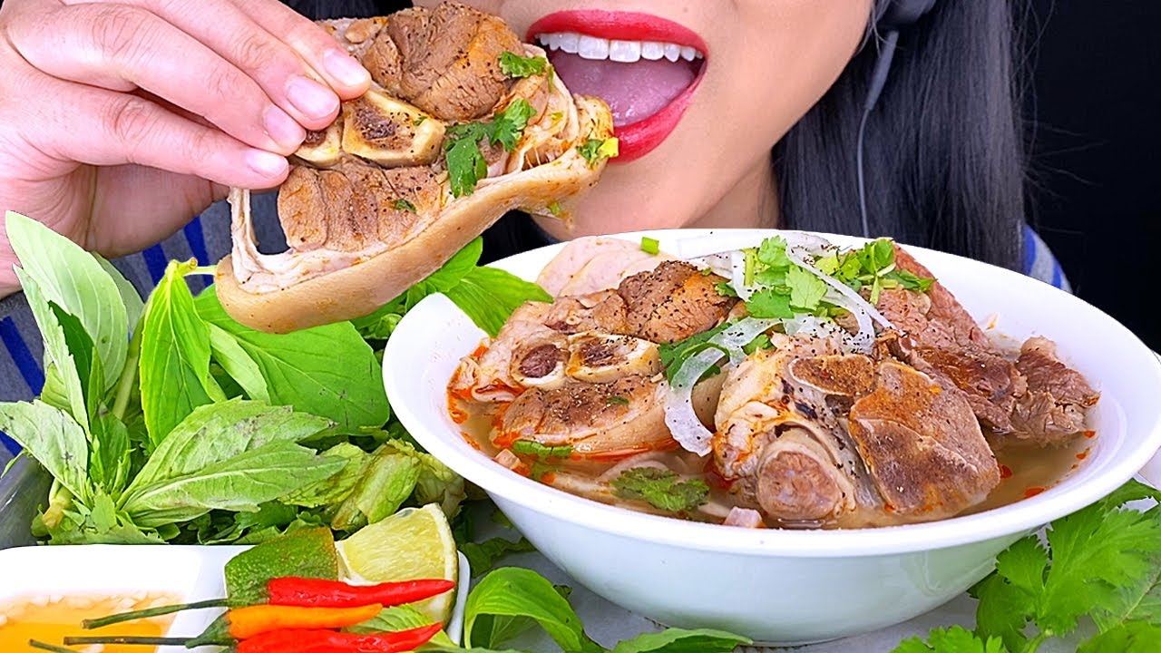 [图]【phan】助眠辣牛肉面汤（Bún BòHuế）不说话的吃法(2020年3月23日1时20分)