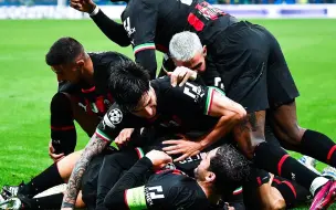 Télécharger la video: 三番战再下一城！Forza Milan！