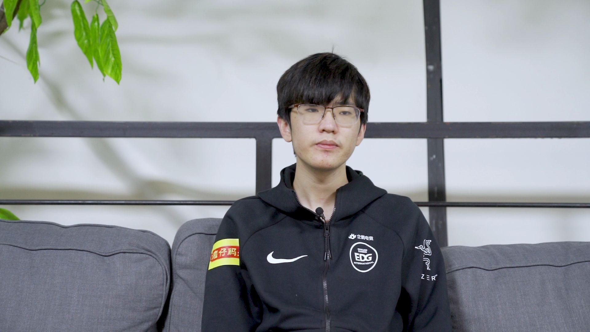 专访edg打野jiejie:ig是特别强的队伍嘛,就想打赢他们!