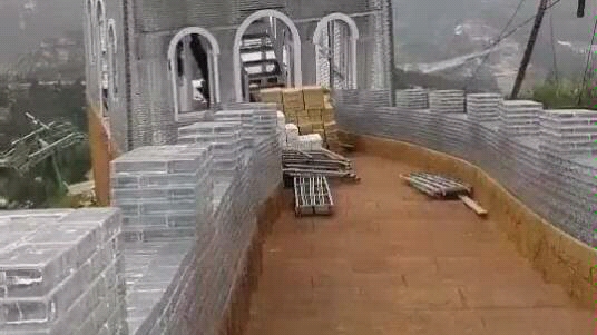 活动作品长城开始贴瓷砖了珠峰电梯开工也不远了