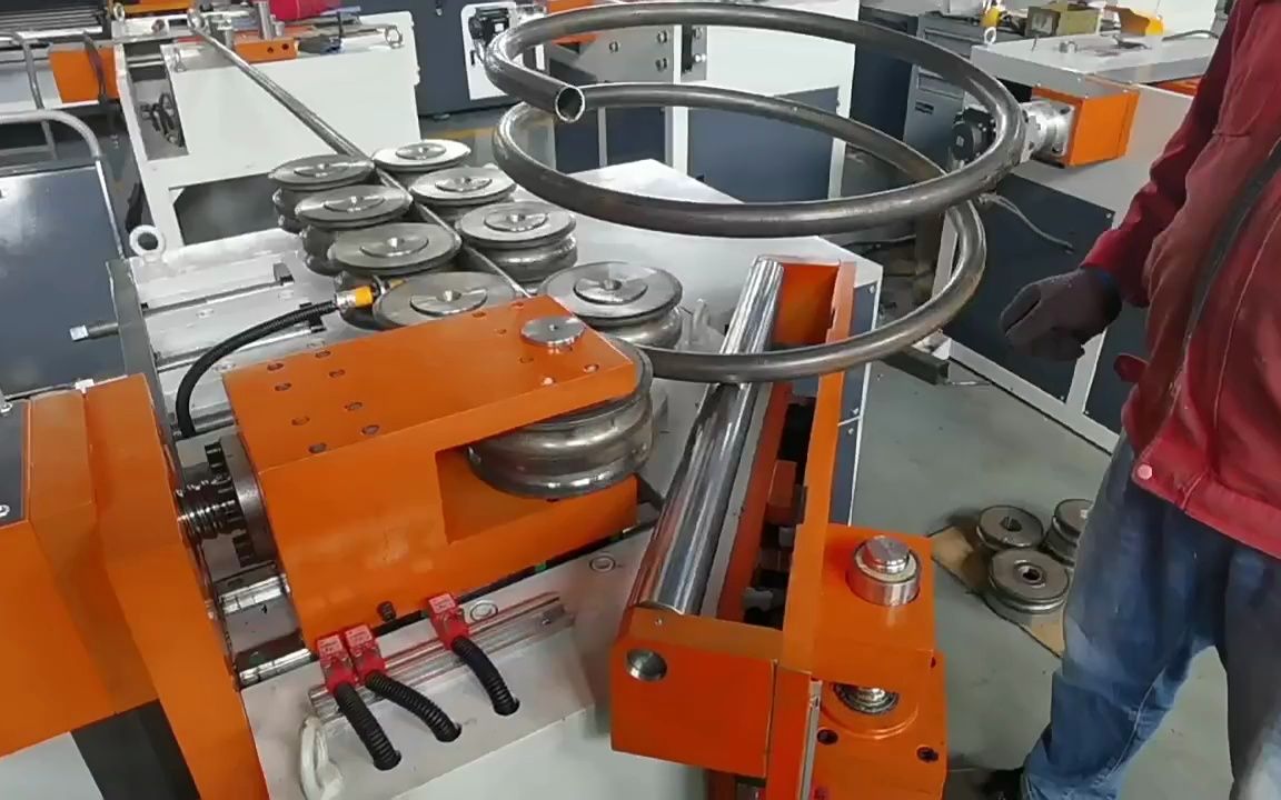 全自动伺服滚圆机