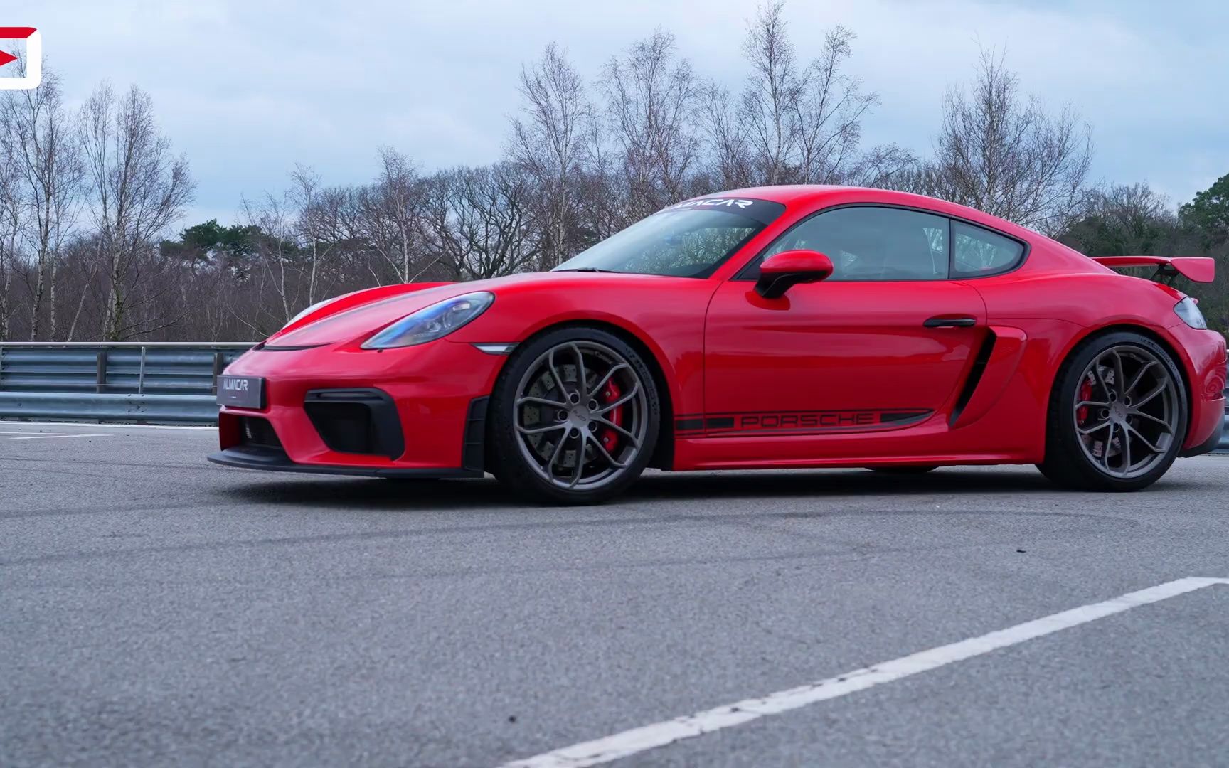 porsche 718 cayman gt4 vs porsche 911 992 gt3 rs 64bluetti ac