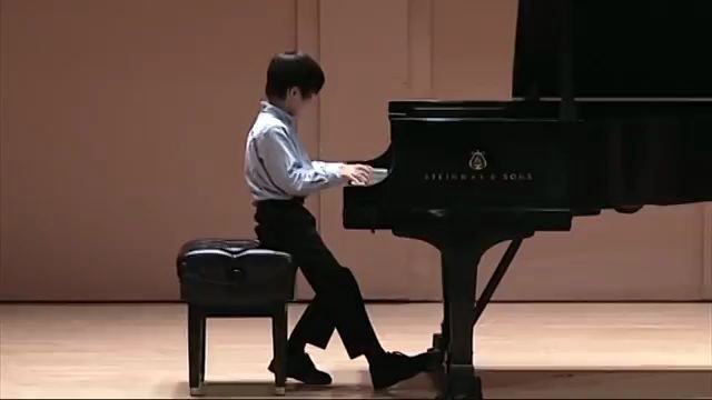 [图]新版音协钢琴考级4级C项2、柴可夫斯基《圆舞曲》Waltz, Op 39, No 9